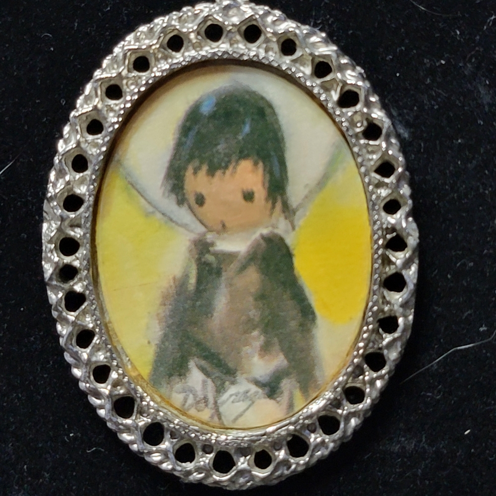 Vintage Oval Brooch with Angel Illustration